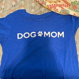 This shirt is in good shape no tears or anything like that.